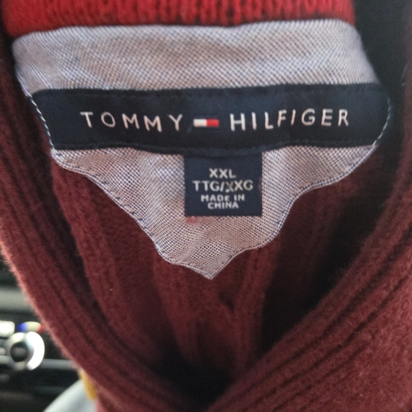 Tommy Hilfiger Maroon Cable Knit Sweater - Picture 3 of 7